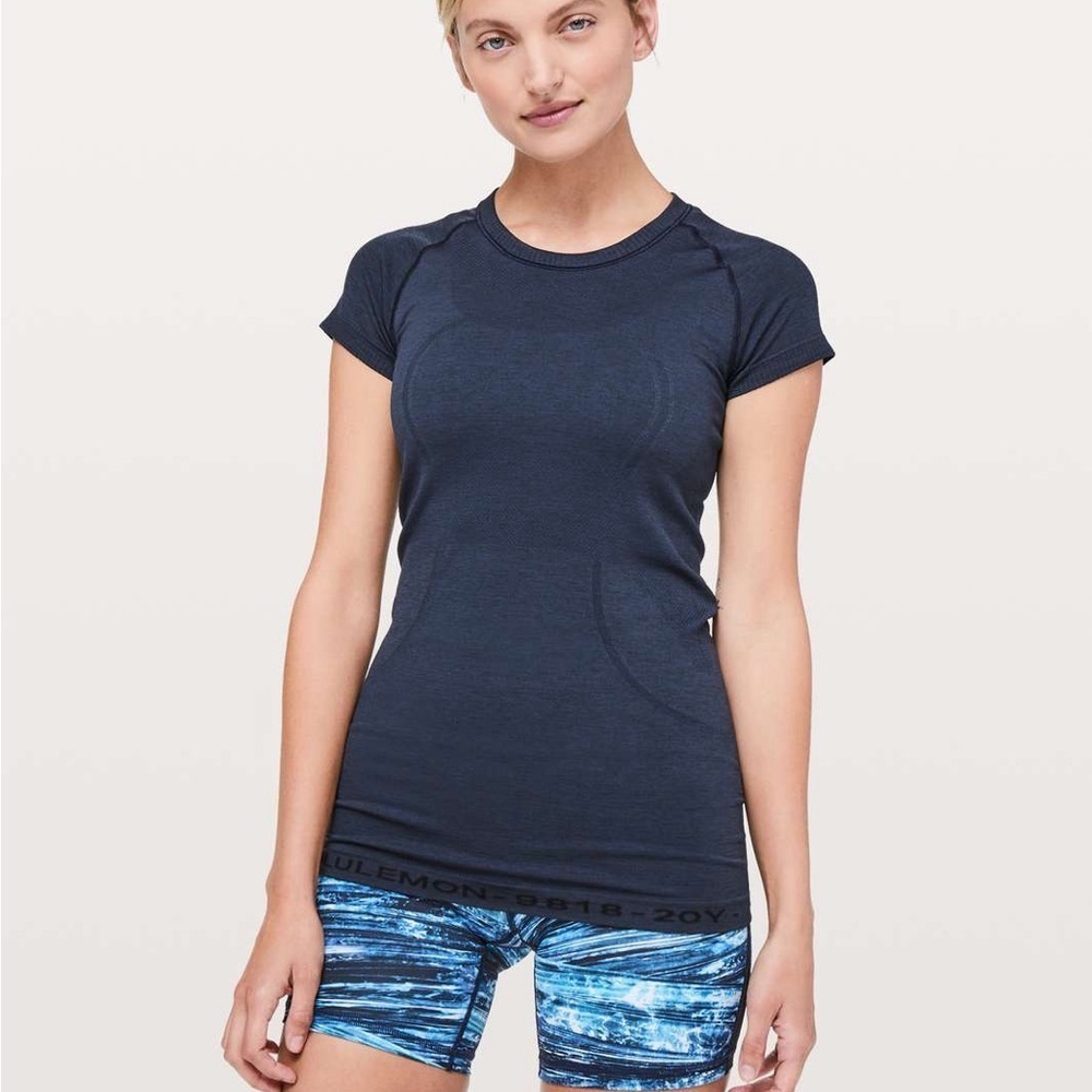 Lululemon *Limited Edition Swiftly Tech Short Sleeve Crew - True Navy SZ 6
